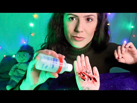 ASMR | CUIDANDO DA SUA MÃO ESFOLADA 🩹🩸