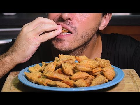 ASMR 40 Extra Crispy Pizza Rolls + Ranch (Extreme Crunchy Sounds) NO TALKING 먹방 | Nomnomsammieboy