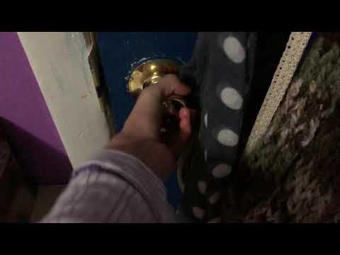 ASMR~ Pushing a Pull Door