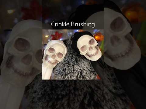 Crinkle Brushing 🤍 #asmr