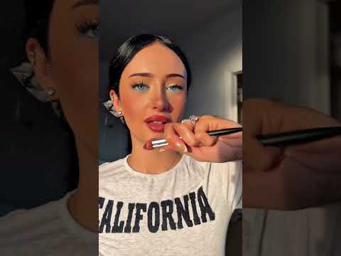 When does the pen leave your vision? #asmr #visualtingle #asmrvideos