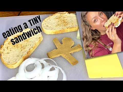 GIANTESS EATS A TINY SANDWICH😈🥪 (crunchy eating sounds)