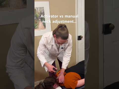 Which feels better? #chiropracticasmr #satisfyingsounds #activatorasmr #asmr