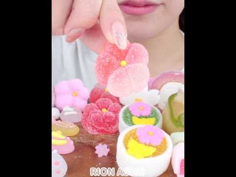JAPANESE SWEETS WAGASHI EATING SOUNDS #asmr #mukbang #咀嚼音 #eatingsounds#japan