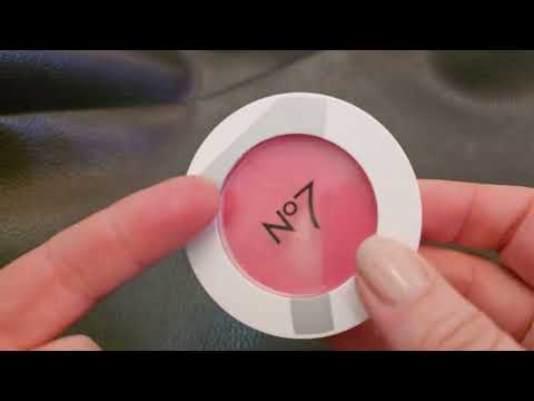 ASMR Tapping on Make Up with the back of my nails / tapping the items on camera ......