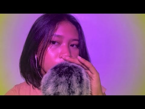 ASMR 1 minute fast mouth sounds w/ hand movements