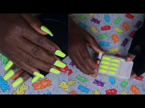 Highlight Spring Press On Nails ASMR Chewing Gum