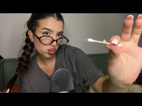 ASMR - Roleplay nepříjemná doktorka - vyšetření smyslů 👀🦻👩🏻‍⚕️