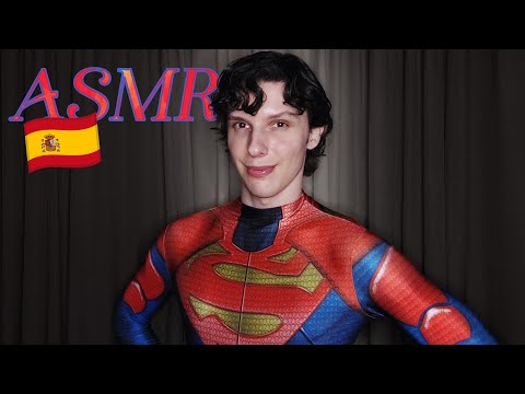ASMR Superman te rescata y intenta hablar español (roleplay in Spanish)