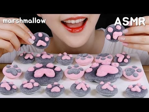 CUTE MARSHMALLOW ASMR MARSHMALLOW EATING ASMR 고양이 발바닥 마쉬멜로우 먹방 ASMR マシュマロ