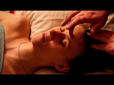 10 Minutes of Light Touch Tracing for Deep Sleep & Calm Mind