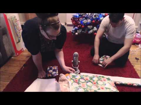 ASMR Xmas Present Wrapping