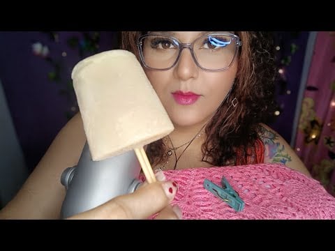 ASMR Comiendo paleta de hielo sabor coco /Eating Coconut Flavor Ice Popsicle