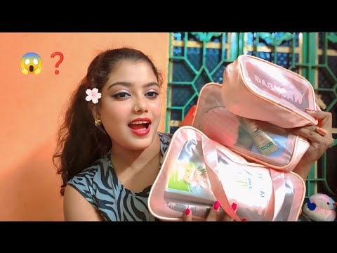 ASMR What's In My Makeup Bags 👜 😱