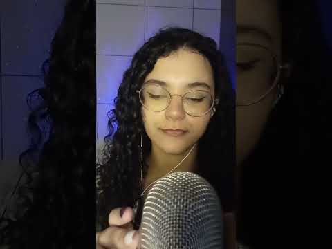 ASMR- Fita no microfone