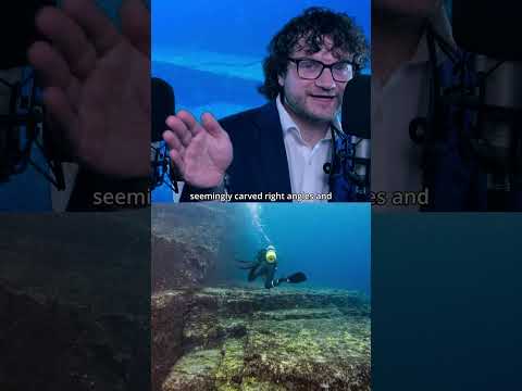 #ASMR The Yonaguni Monument off the coast of Yonaguni Island, Japan.