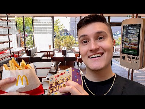 ASMR at McDonald’s 🍔🍟 (asmr in public) mukbang w/ eating sounds