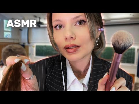 АСМР та самая одногруппница заплетает тебе косички 💅