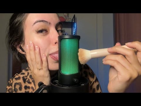 ASMR- SONS DE BOCA E PINCEL NO MICROFONE QUE VÃO DERRETER SEU CÉREBRO! 