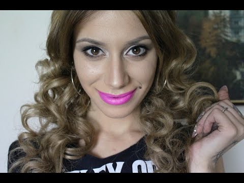 ASMR Relaxing Makeup Tutorial | Hot Pink Lipstick | Whisper (Eng-Ita)