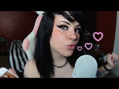 ASMR | Tapping with Pointy Nails