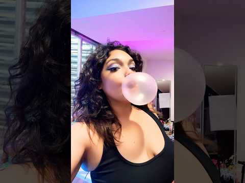 BUBBLE GUM ASMR | blowing bubble popping sounds #chewinggum #bubble
