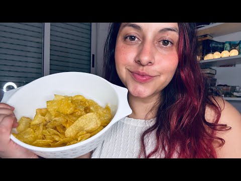 ASMR✨Hablando con ustedes, Mientras como Patatas con Limón 🍋♥️