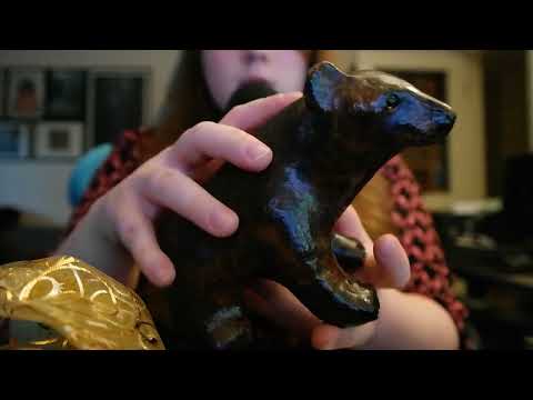 ASMR på Svenska - Min första ASMR video olika triggers och pratar långsamt