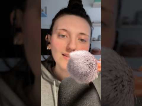 Rose Viola 💜🎧 SINGING ASMR #asmr #asmrita #brushing #singing #shorts