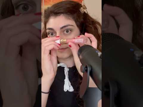 Lip gloss ASMR💄#asmr #makeup #asmrsounds #shorts #asmrvideo #makeuptutorial #asmrcommunity #relax