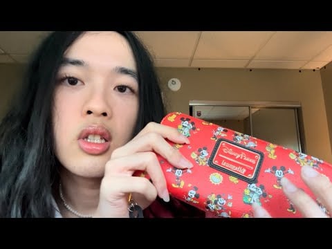 ASMR my first video!! + 5 random things about me
