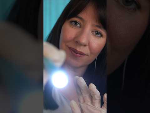ASMR médecin • Suis la lumière • no talking