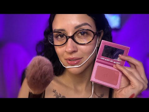 Asmr: Maquiadora faz sua maquiagem para a Ceia de Natal! 🎄#asmr 