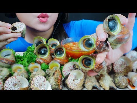 ASMR EATING MOON SNAIL STRONBIDAE SNAIL CONINAE  *FAILED EATING SOUNDS | LINH-ASMR