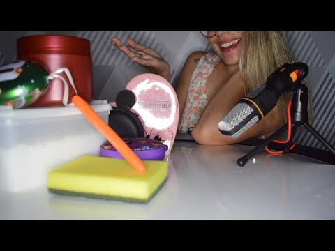 ASMR - desafio uma cor um objeto  [Tapping For Tingles]