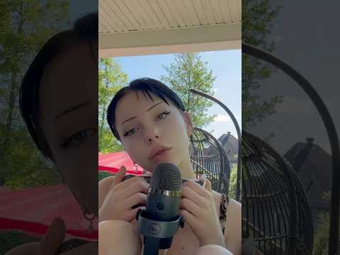 Who knew a phone case could cause tingles? #asmrcommunity #asmrsounds #asmrtriggers #asmrtingly