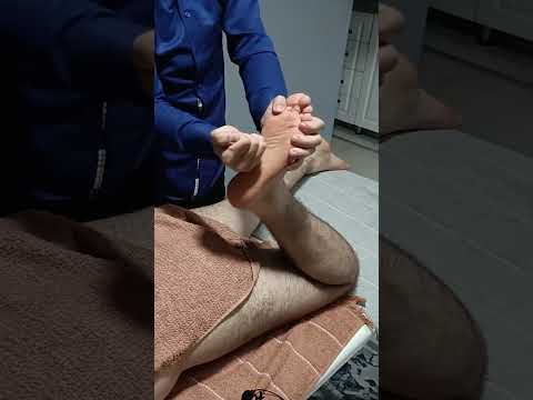 DEEP RELAXING FOOT ENERGY MASSAGE #relax #massage #asmr #shorts #relaxing  #tapping #shortvideo