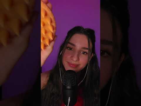 Îți masez scaplul #asmr #asmrshorts #asmrinromana