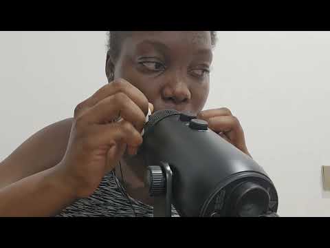 ASMR Mic Tapping & Scratching| Ear to Ear Whispers|Mouth Sounds