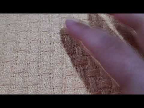 asmr caseiro- scratching e sons de boca #asmr