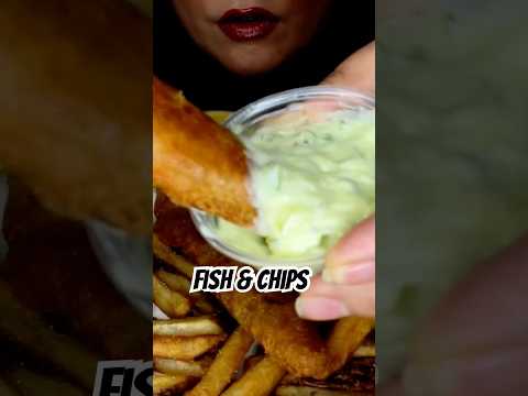 Fish & Chips 🇬🇧 #asmr #friedfish #youtubecreators