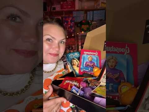 #asmr #halloween #mysterybox #unboxing 🧛🏼 #nostalgia #nostalgic #sleepaid #bestlifebybrooke #relax