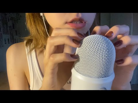 ASMR mic scratching + mouth sounds (tingles!!)