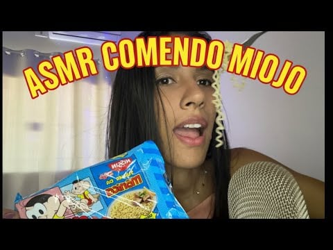 ASMR COMENDO MIOJO ( intensos sons de mastigação) 😋🤤