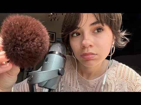 ASMR doing your beach makeup 🌊👙