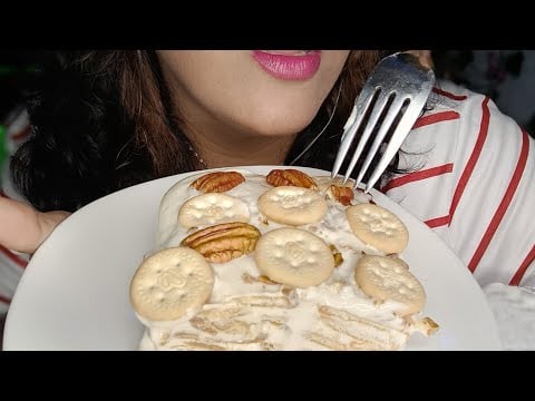 ASMR Comiendo Carlota de limón, sonidos cremositos y dejo unos saluditos