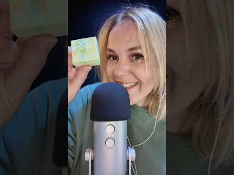 ASMR ❤️ Ton nouveau trigger préféré #asmr #shortsasmr #asmrshorts