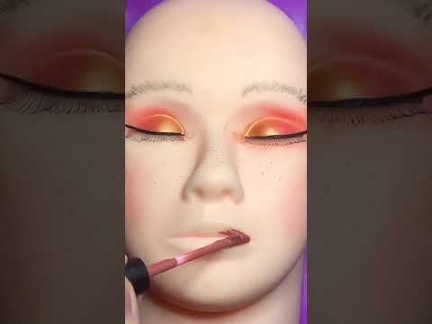 ASMR Reverse Makeup on Mannequin #shorts