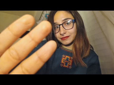 ASMR EN ESPAÑOL para dormir en menos de 10 min 😴 (tapping, madera, susurros, visuales)