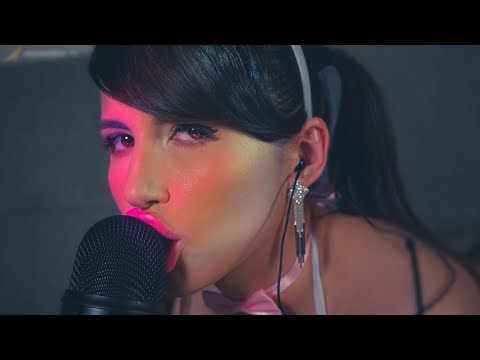 SEXY ASMR BUNNY GIVES YOU TINGLY LICKS AND KISSES